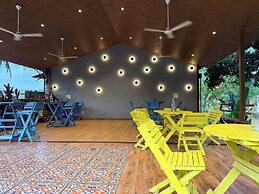 LaFiesta Resort By Greenleaf Aqua