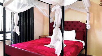 Toque & GN Hotel