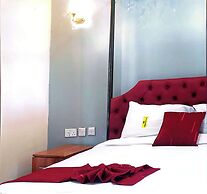 Toque & GN Hotel
