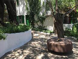 Studios Limnionas