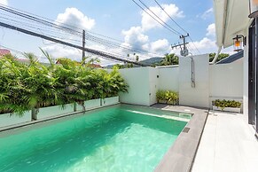 Newly Renovated Pool Villa with BBQ V296