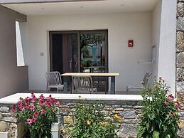 OLIVIA RESORT