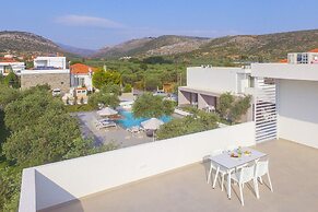 OLIVIA RESORT