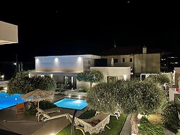 OLIVIA RESORT