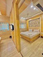 Hotel Neelkamal Chembur