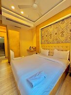 Hotel Neelkamal Chembur