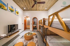Tournesol Villa