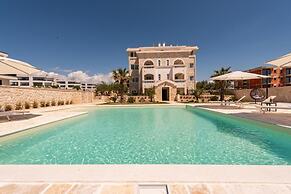 Chateau Dabo Luxury Pool Apartment