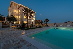 Chateau Dabo Luxury Pool Apartment