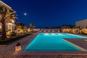 Chateau Dabo Luxury Pool Apartment