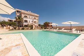 Chateau Dabo Luxury Pool Apartment