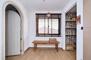 Baan Gu Hotel