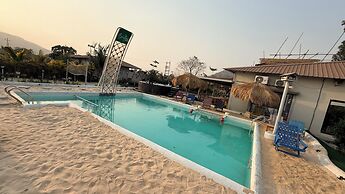 Boutique Stays Brissa by Greenleaf Aqua