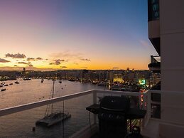 Incredible Sliema Harbour Penthouse With Jacuzzi