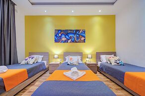 Incredible Sliema Harbour Penthouse With Jacuzzi