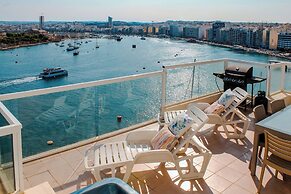 Incredible Sliema Harbour Penthouse With Jacuzzi
