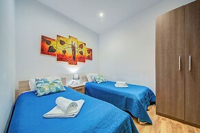 Incredible Sliema Harbour Penthouse With Jacuzzi