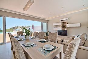 Extraordinary Villa With Private Pool & Steamsauna