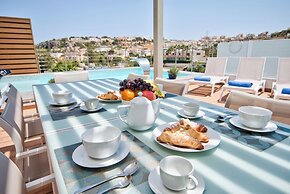 Extraordinary Villa With Private Pool & Steamsauna