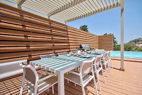 Extraordinary Villa With Private Pool & Steamsauna