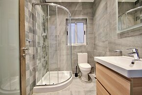 Extraordinary Villa With Private Pool & Steamsauna