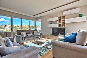 Luxurious Elegant Villa With Impressive Sauna&pool
