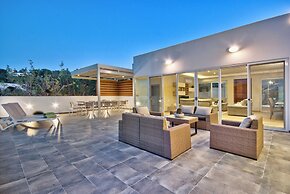 Luxurious Elegant Villa With Impressive Sauna&pool