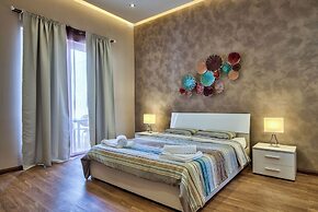 Prestigious Grand Villa With Luxurious Amenities