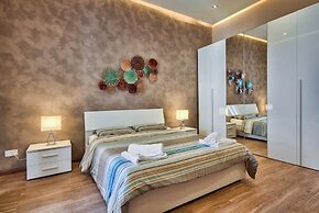 Prestigious Grand Villa With Luxurious Amenities