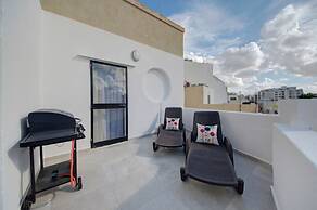 Sliema Sea View Jacuzzi Penthouse