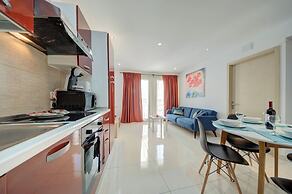 Off the Ferries, Sliema, 2-bedroom Apartment