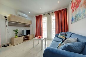 Off the Ferries, Sliema, 2-bedroom Apartment