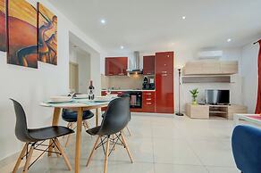 Off the Ferries, Sliema, 2-bedroom Apartment
