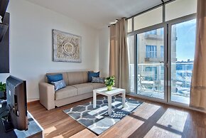 Stunning Home Overlooking Valletta City Skyline