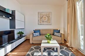 Stunning Home Overlooking Valletta City Skyline