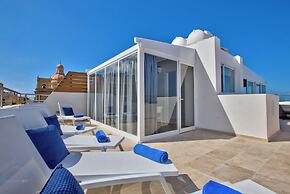 Amazing Valletta Penthouse With Incredible Views