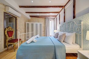 Enchanting Stone Villa With Pool and Jacuzzi