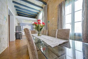 Enchanting Stone Villa With Pool and Jacuzzi