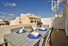 Amazing Duplex Penthouse With Jacuzzi and BBQ