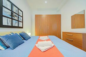 Spacious High Ceiling Sliema Apartment