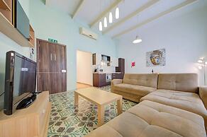 Spacious High Ceiling Sliema Apartment