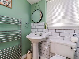 1 Rosedale Abbey