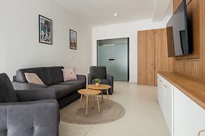 Wind Rose apartments-beachfront