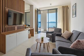 Wind Rose apartments-beachfront