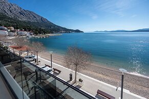 Wind Rose apartments-beachfront