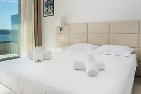 Wind Rose apartments-beachfront