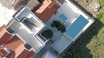 Wind Rose apartments-beachfront