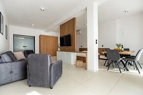 Wind Rose apartments-beachfront