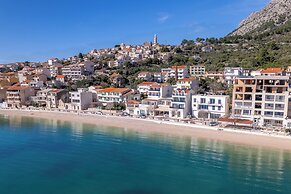 Wind Rose apartments-beachfront
