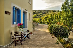 Mainades Maisonette - Kalibia Seaview Retreat